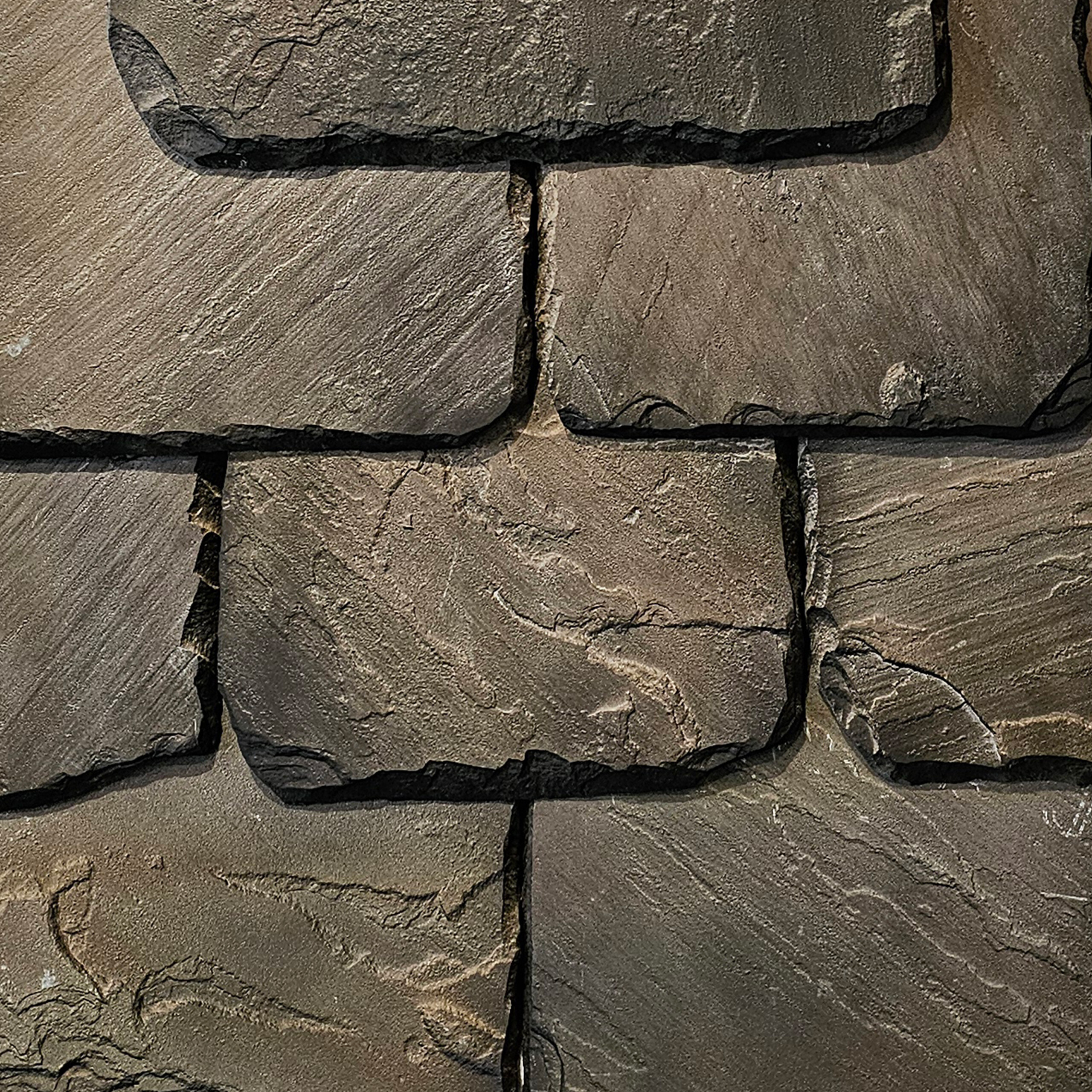 Cotswold Style Natural Stone Roof Slates (18mm) Cotswold Style Natural Stone Roof Slates (18mm)